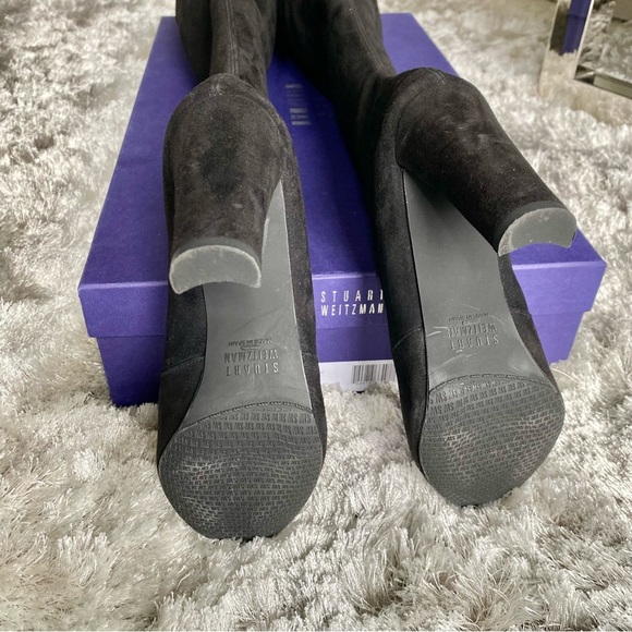 Stuart Weitzman NWT Over-The-Knee Black Suede Boots Size 7 - Picture 12 of 15